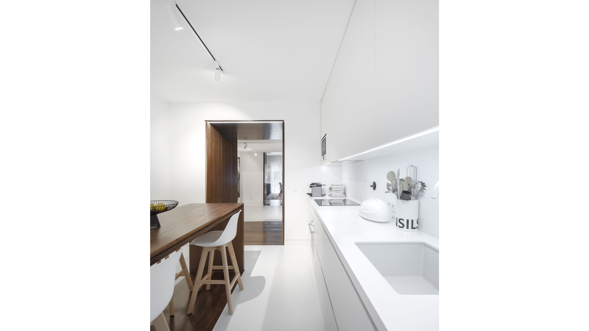 Apartamento na Av. Infante Santo